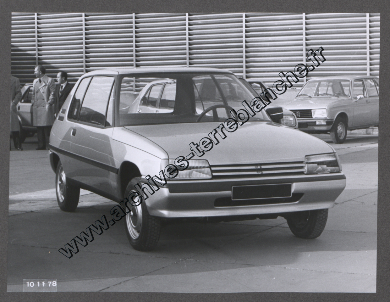 Maquettes et véhicules.