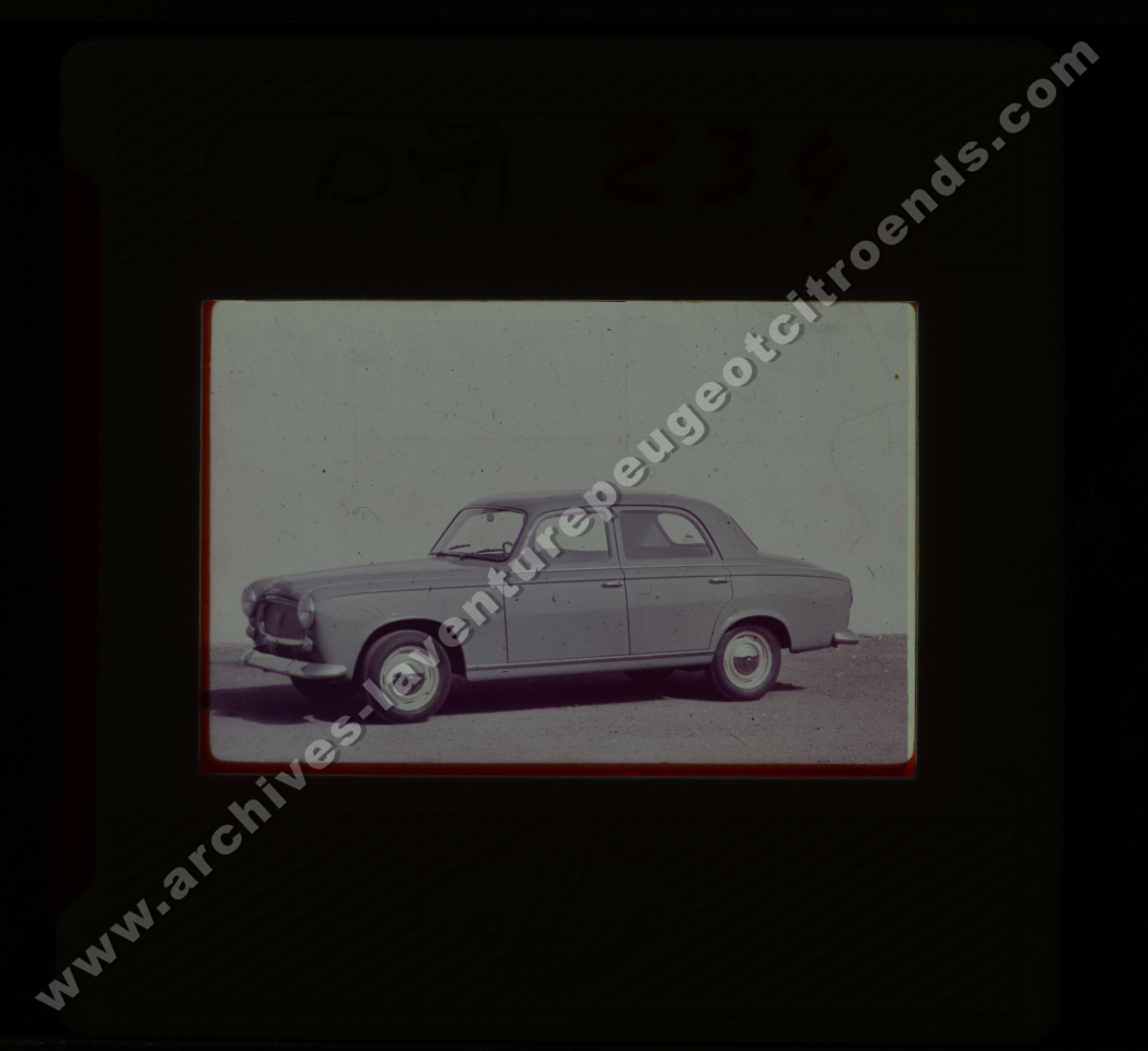 AV-Historique (d)